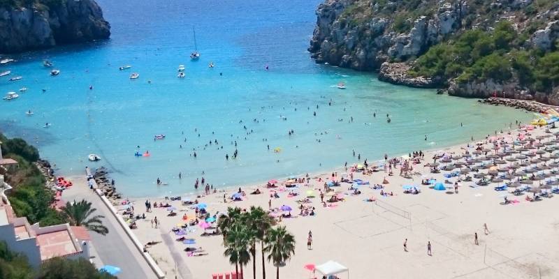 lugares que ver en tu visita a la Cala en Porter en Menorca