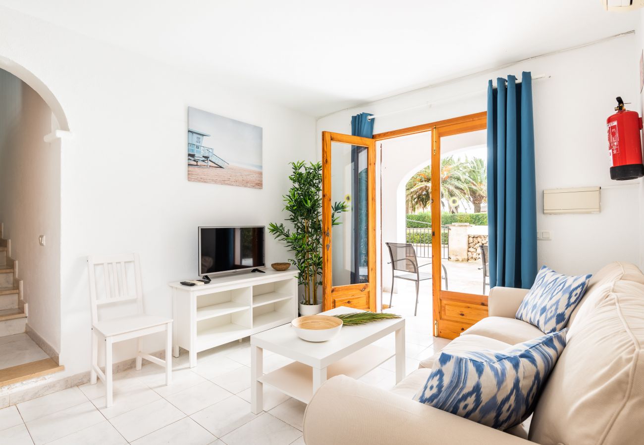 Apartment in Cala Blanca - Apartamento Palmeras 6