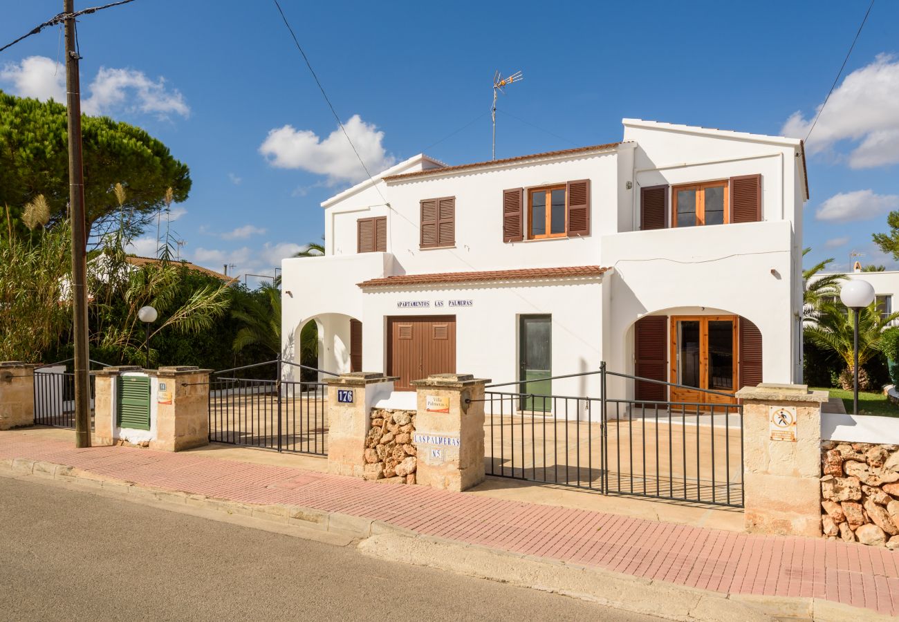 Apartment in Cala Blanca - Apartamento Palmeras 5