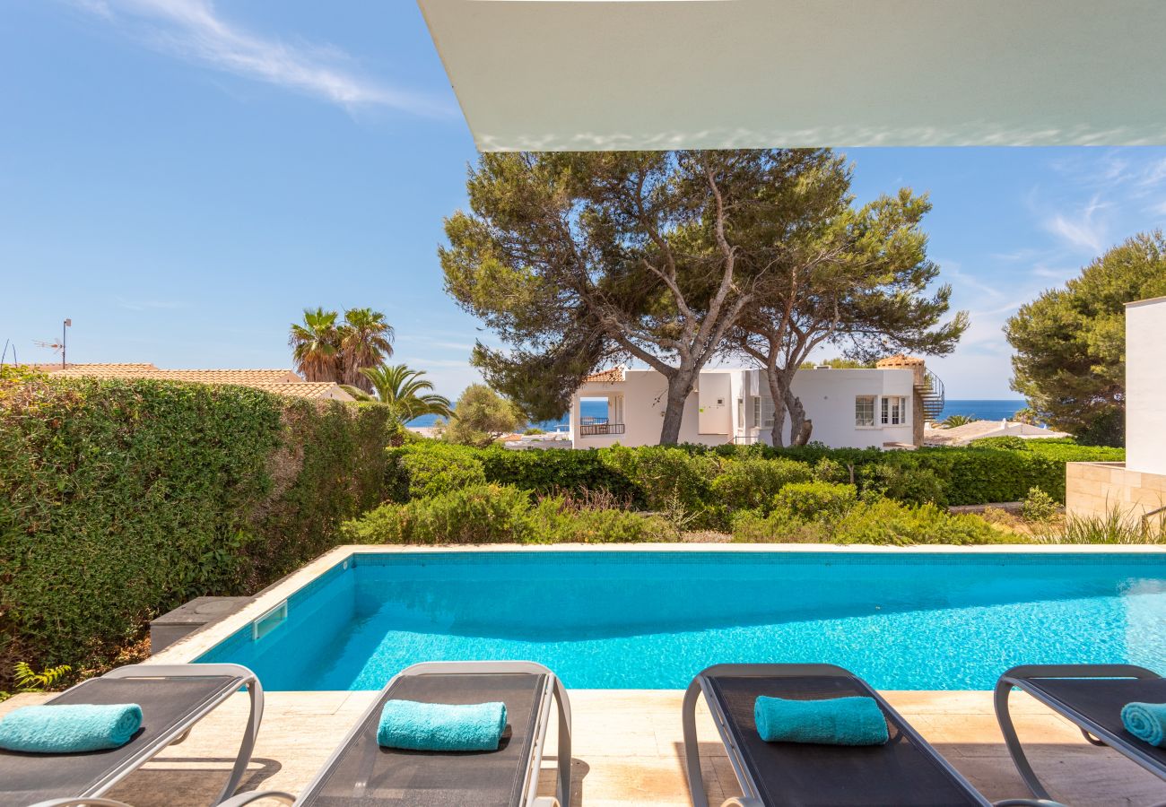 Villa in Binibequer - Menorca BINIZAHIRA