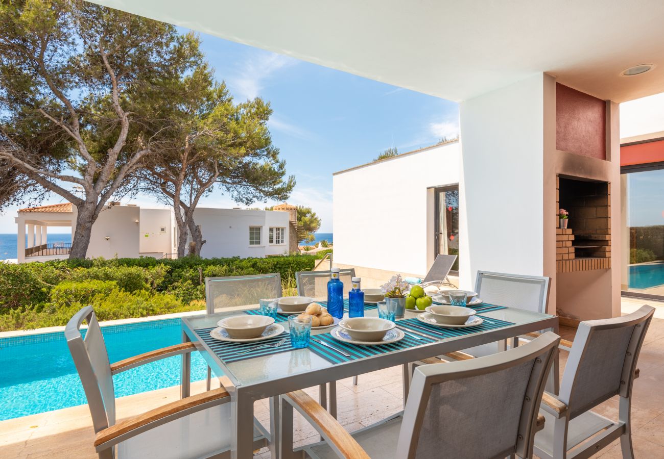 Villa in Binibequer - Menorca BINIZAHIRA