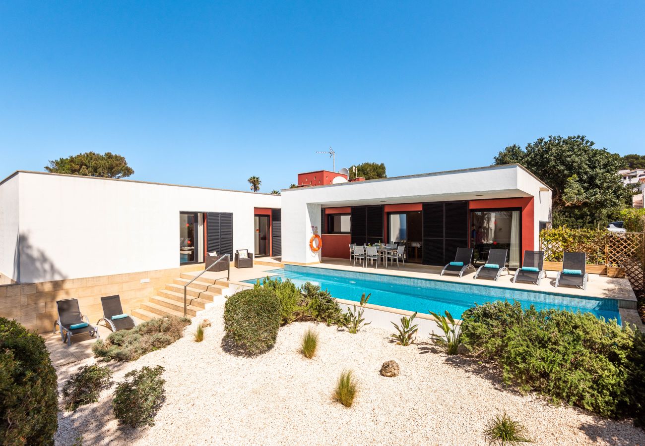 Villa in Binibequer - Menorca BINIZAHIRA