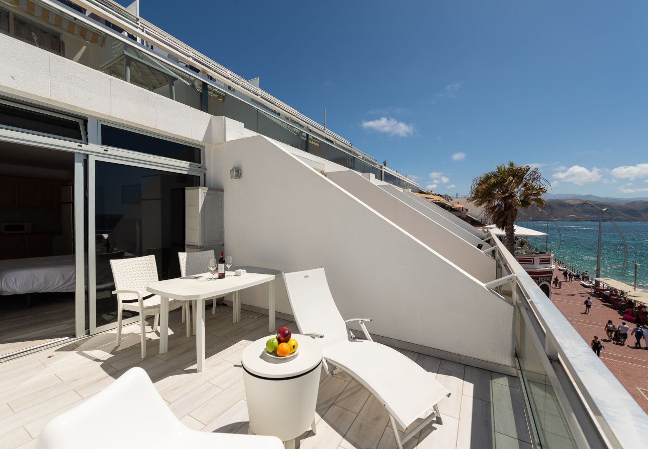 Apartment in Las Palmas de Gran Canaria - Great terrace sea views By CanariasGetaway