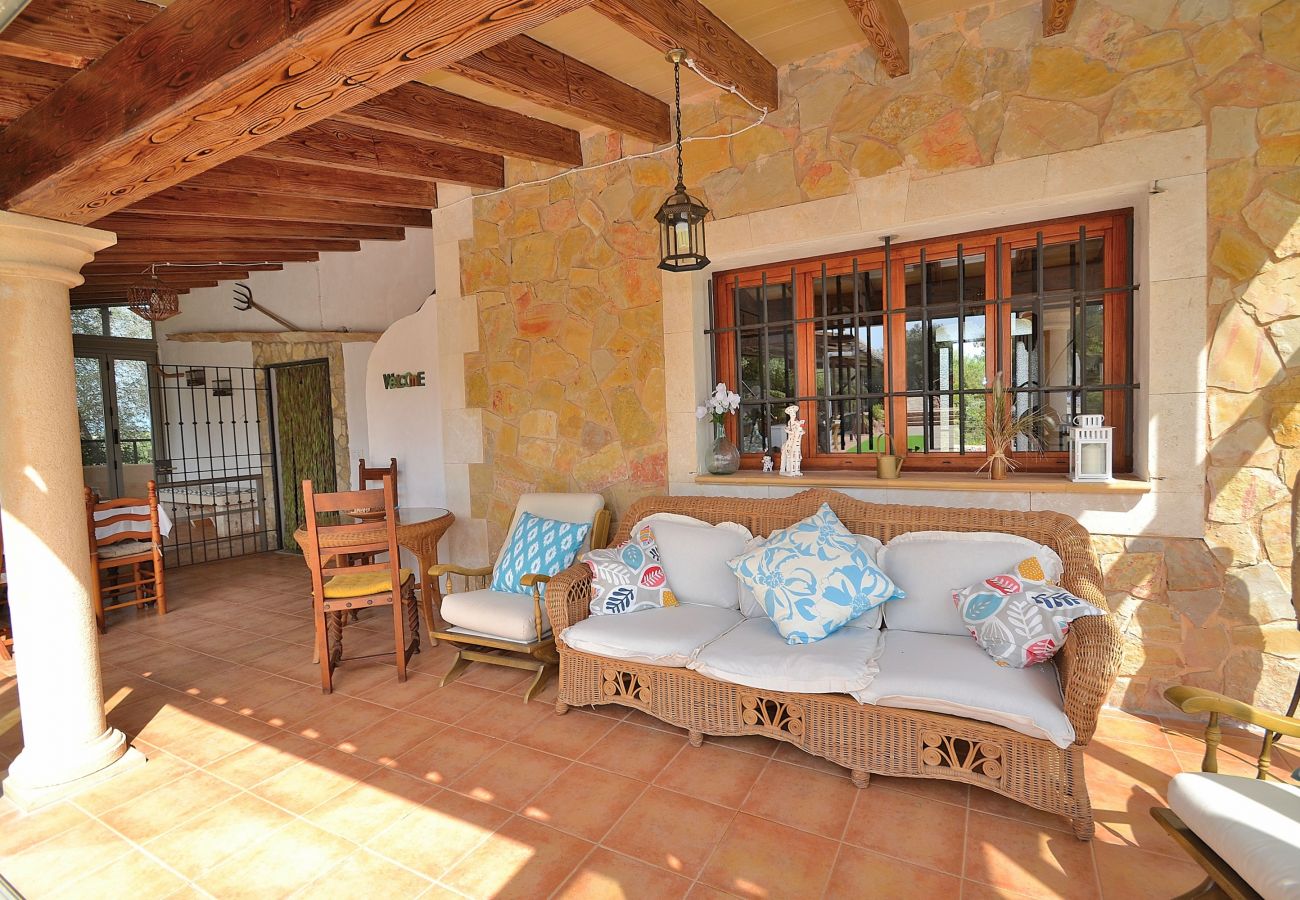 Finca Mallorca with pool for 8 persons