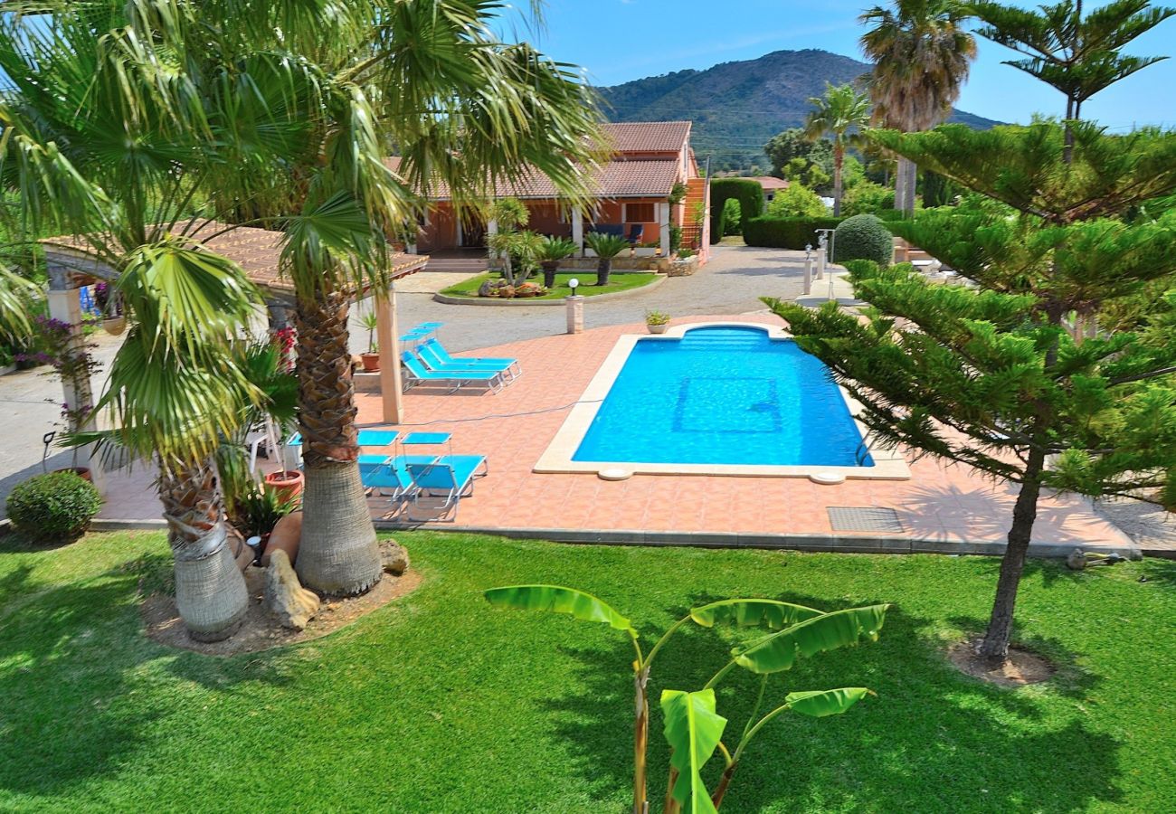 Photo of the pool of the villa in Inca Mallorca