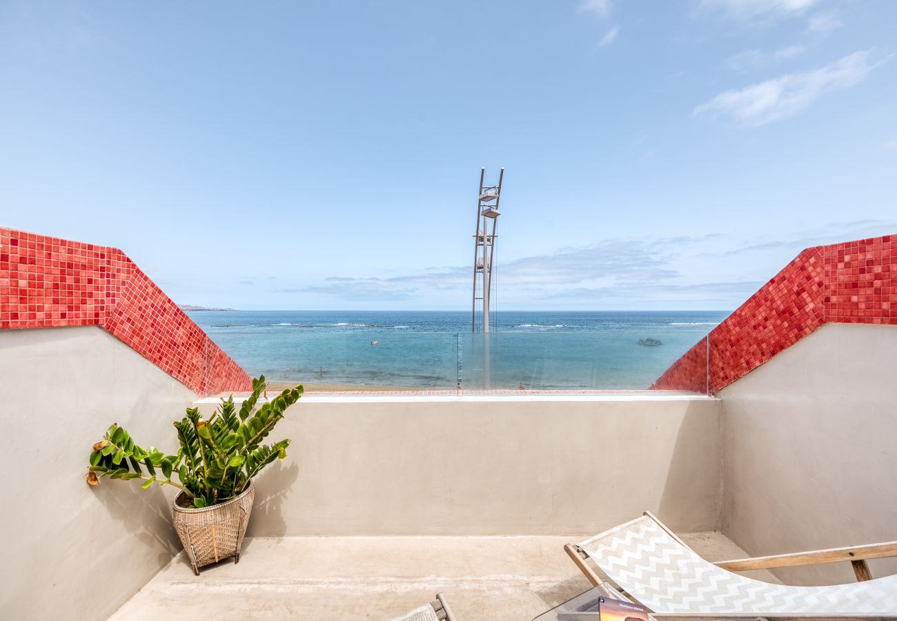House in Las Palmas de Gran Canaria - Nice beach views with terrace By CanariasGetaway