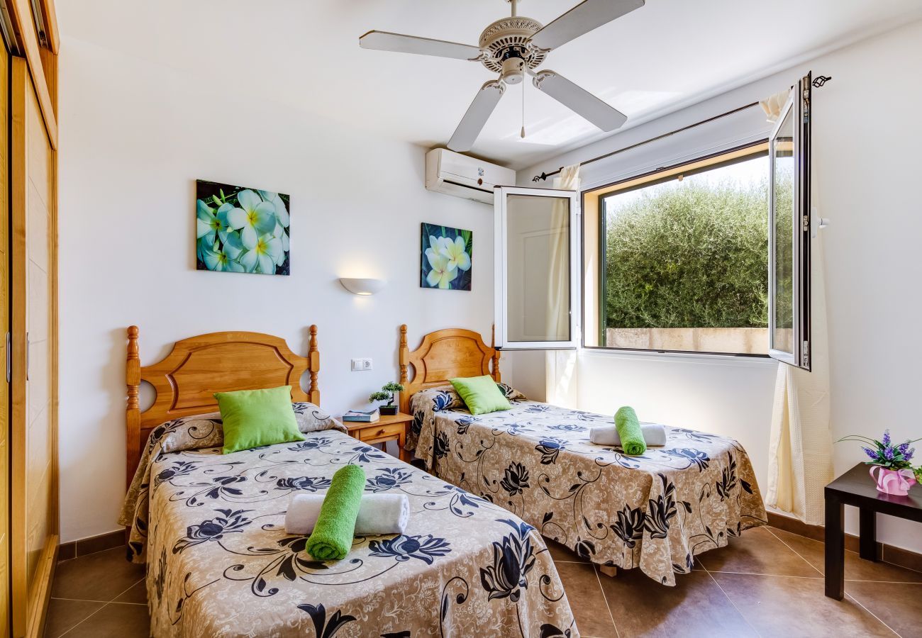 Villa in Cala´n Bosch - Menorca Urano