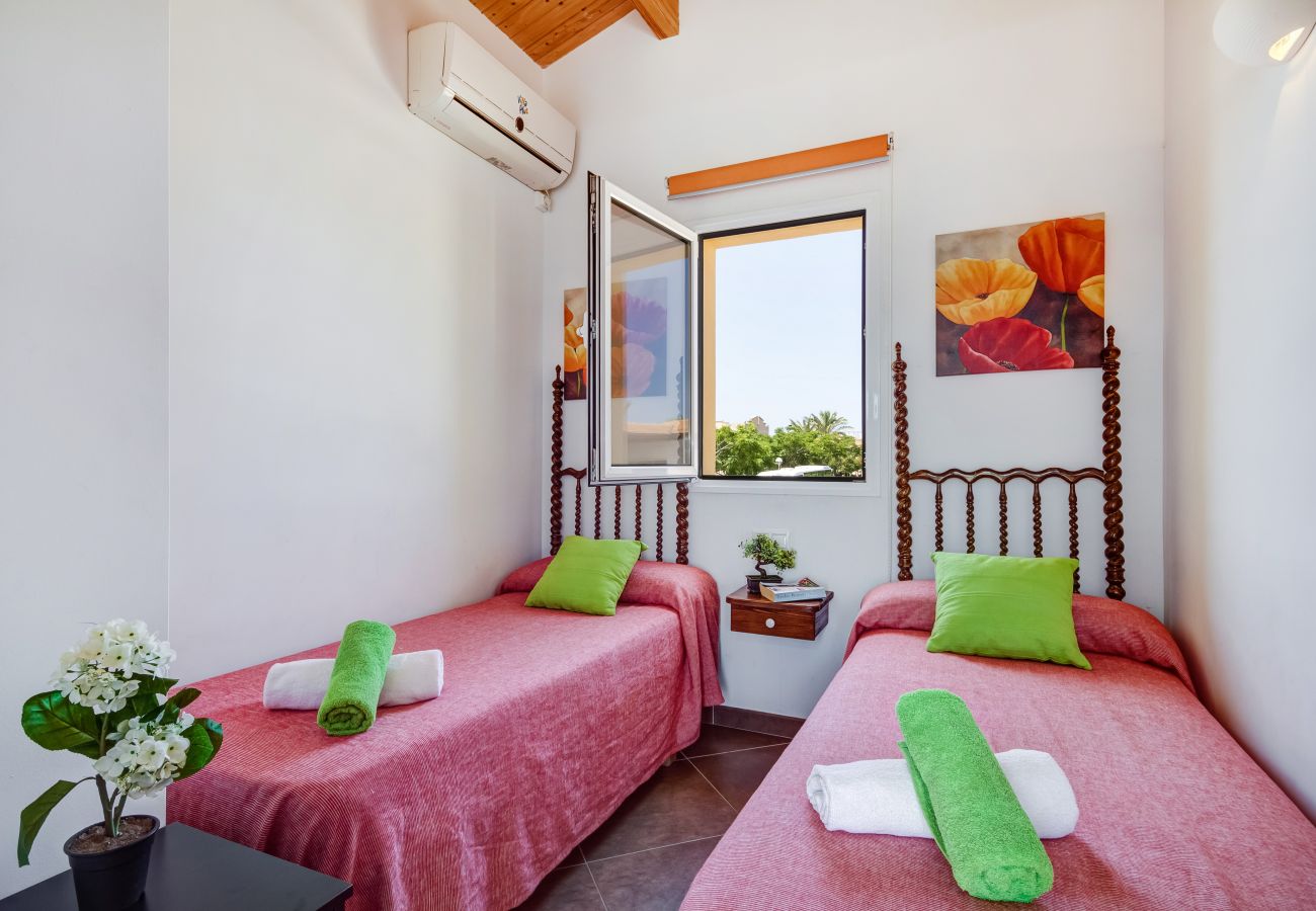 Villa in Cala´n Bosch - Menorca Urano
