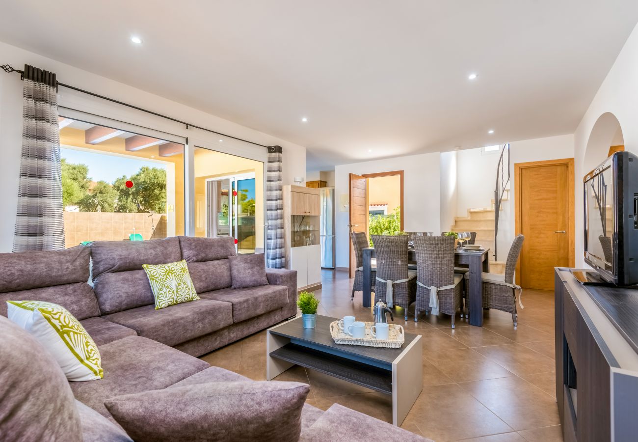 Villa in Cala´n Bosch - Menorca Urano