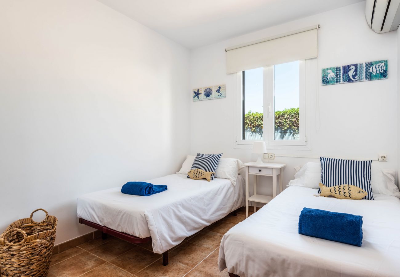 Villa in Cala´n Blanes - Menorca Tana