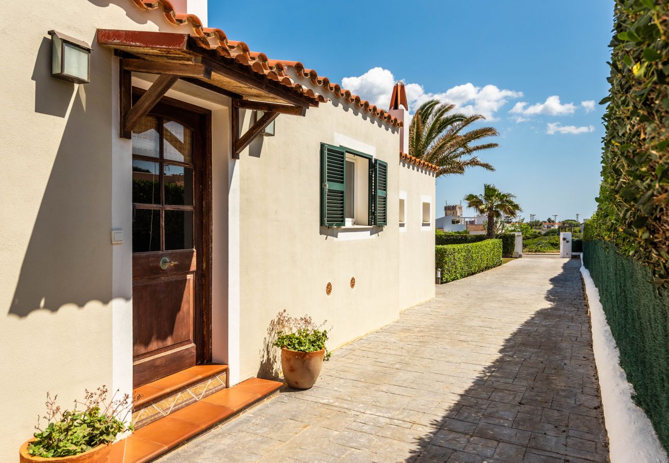 Villa in Cala´n Blanes - Menorca Tana