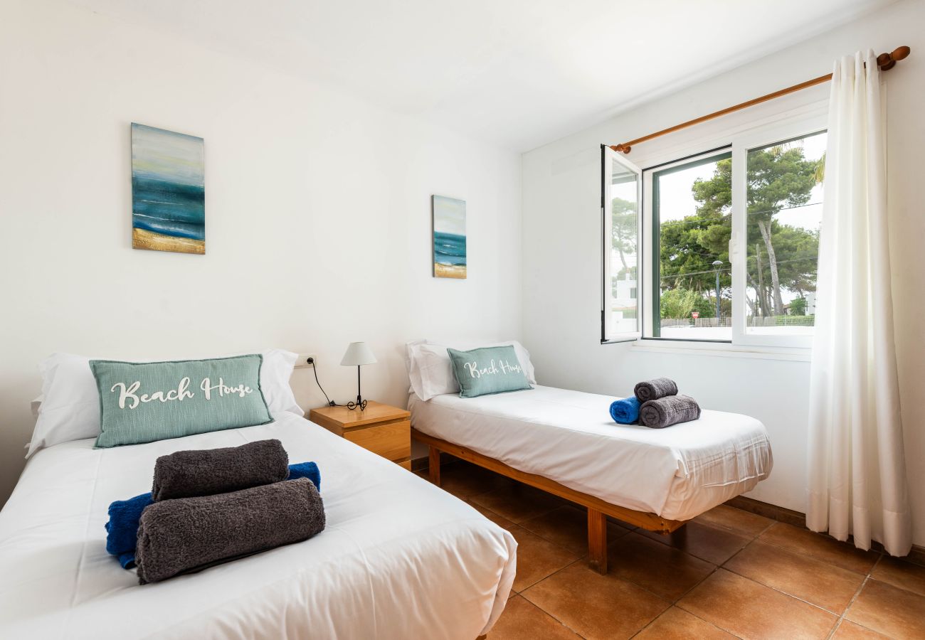 Villa in Cala Blanca - Menorca Binisaret 1