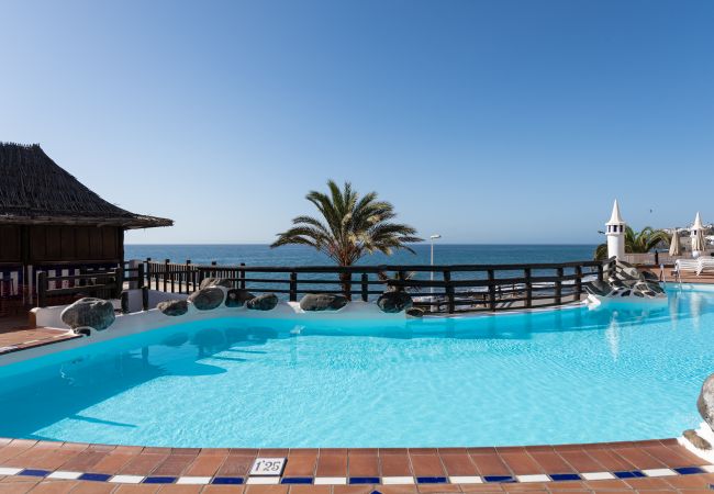 House in San Bartolomé de Tirajana - Altamar 60 Balcony beach views By CanariasGetaway House in San Bartolomé de Tirajana - Altamar 60 Balcony beach views By CanariasGetaway
