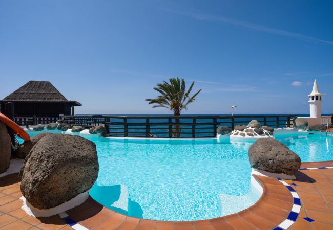 House in San Bartolomé de Tirajana - Altamar 60 Balcony beach views By CanariasGetaway House in San Bartolomé de Tirajana - Altamar 60 Balcony beach views By CanariasGetaway