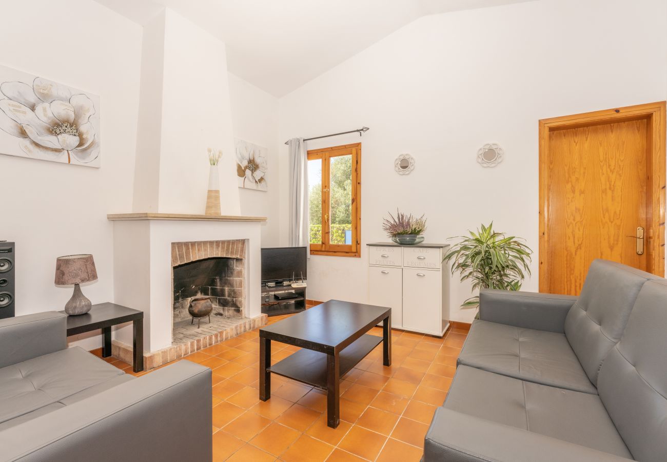 Villa in Cala´n Blanes - Menorca Paco