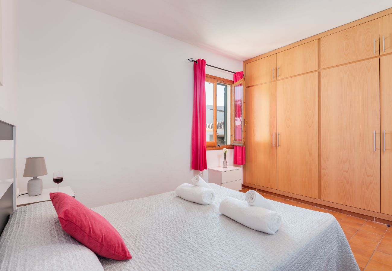 Villa in Cala´n Blanes - Menorca Paco