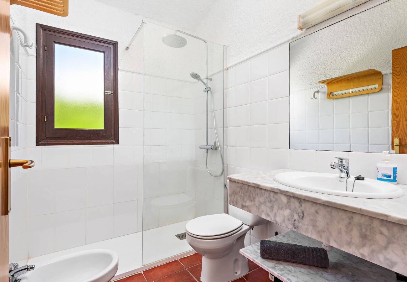Apartment in Cala Blanca - Apartamentos  MONSINES 11 A