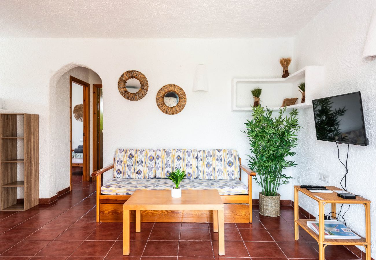 Apartment in Cala Blanca - Apartamentos  MONSINES 11 A