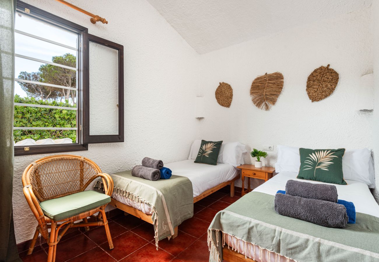 Apartment in Cala Blanca - Apartamentos  MONSINES 11 A