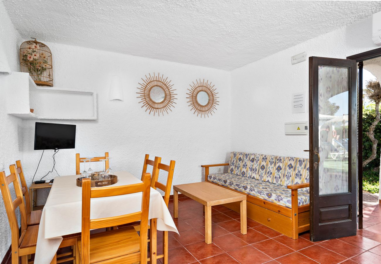 Apartment in Cala Blanca - Apartamentos MONSINES 13 C