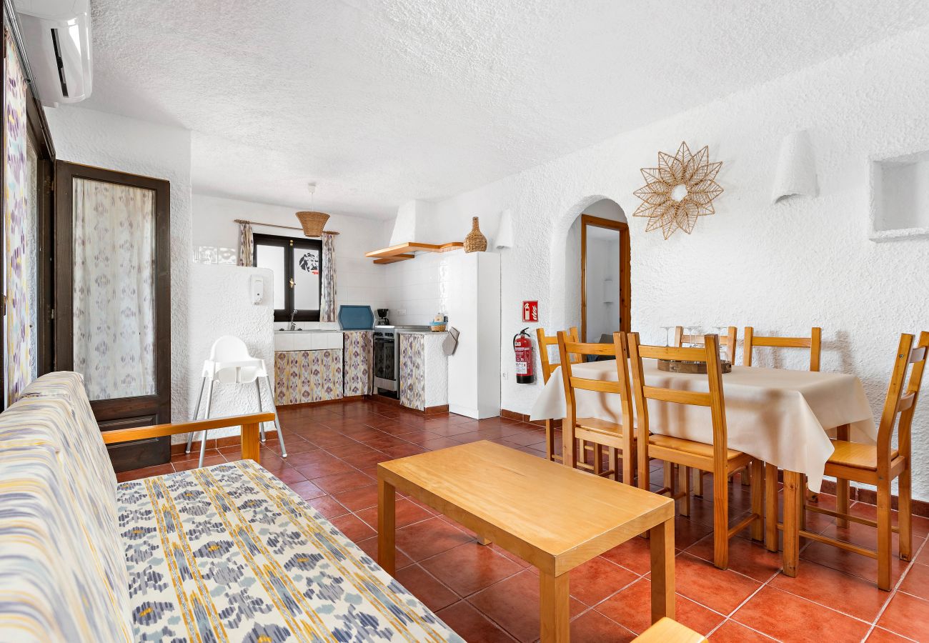 Apartment in Cala Blanca - Apartamentos MONSINES 13 C