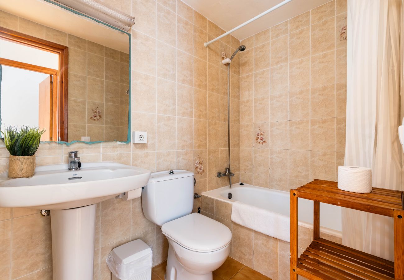 Apartment in Cala Blanca - Apartamento A8 Mar Blanca
