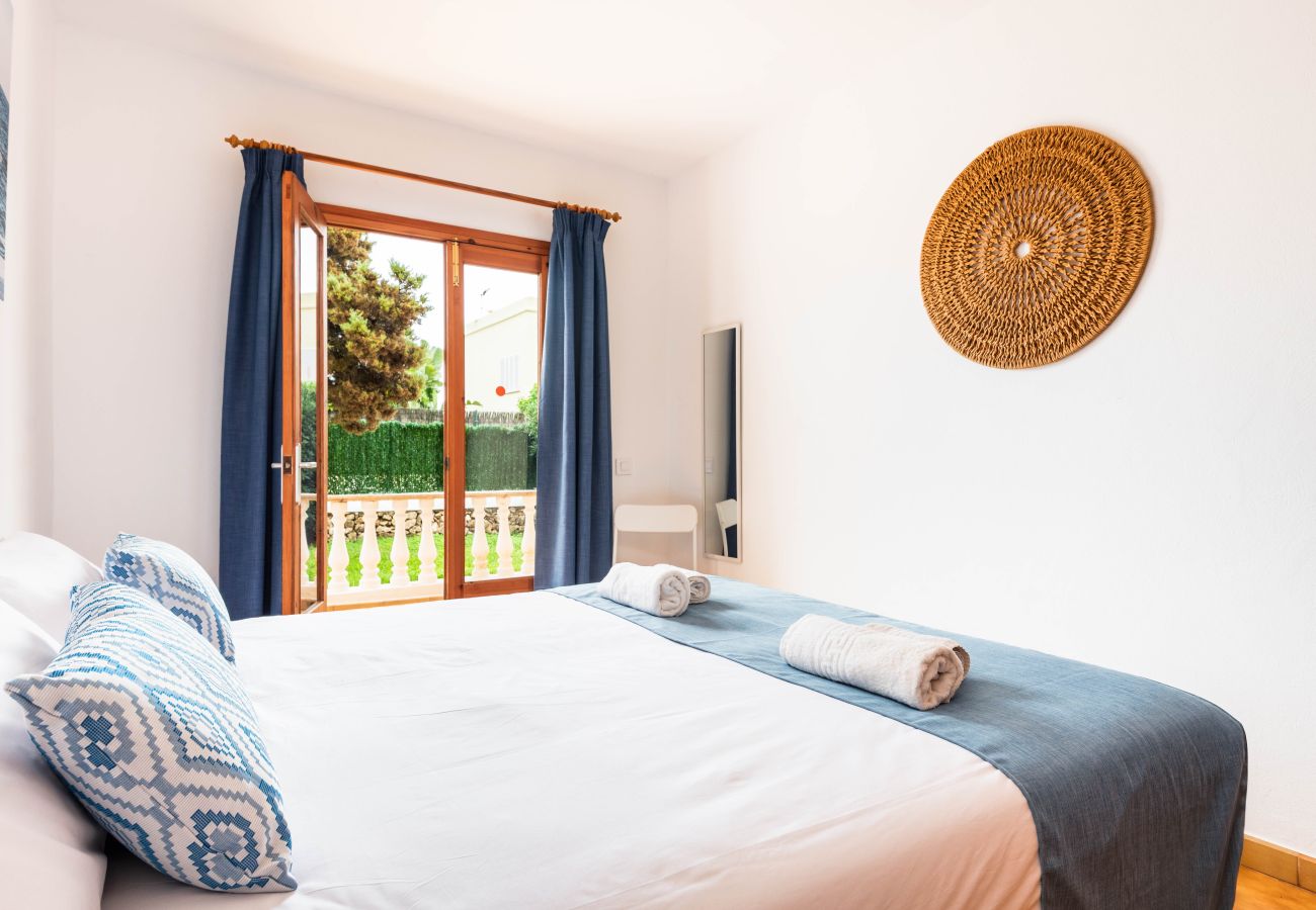 Apartment in Cala Blanca - Apartamento B2 Mar Blanca