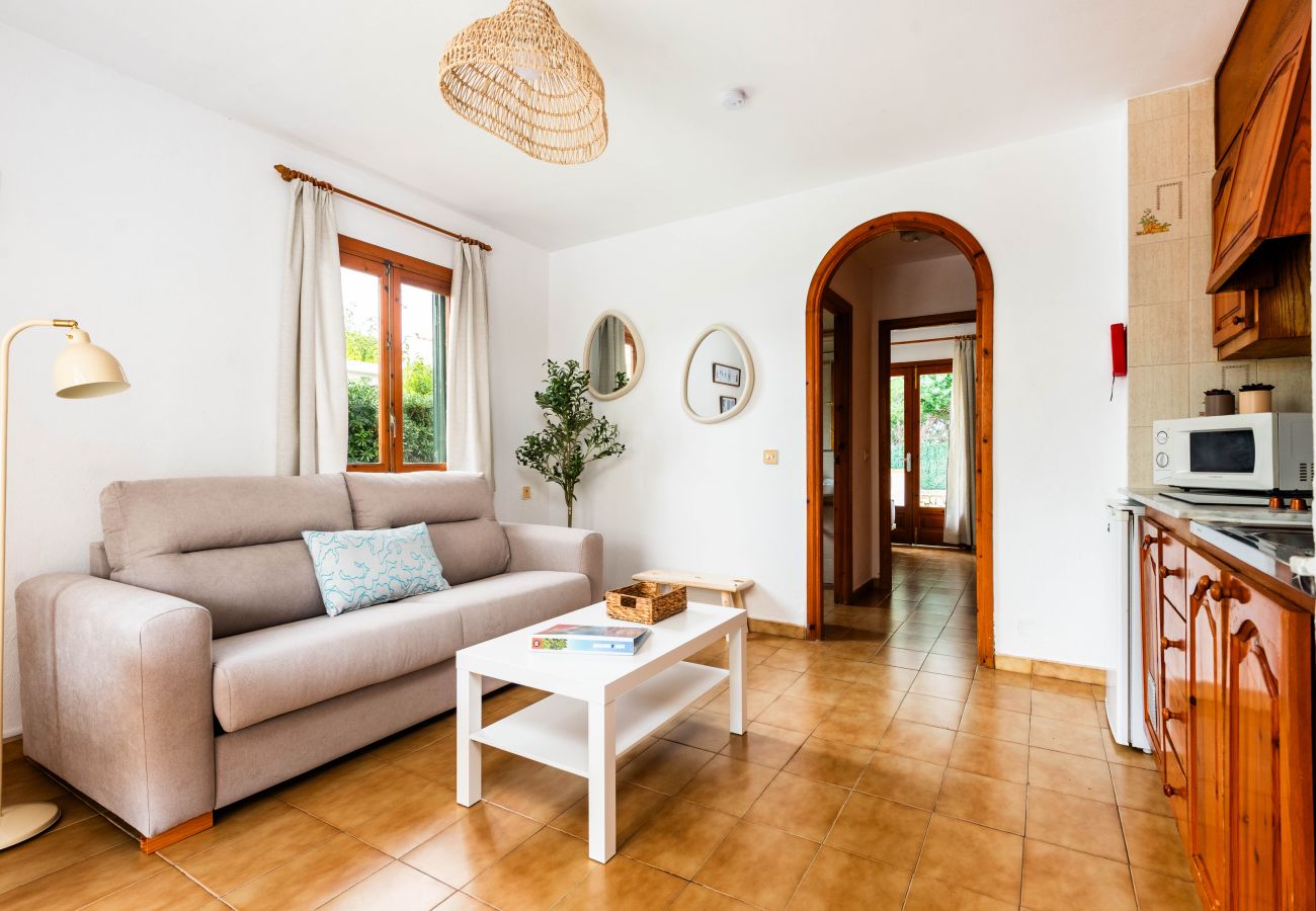 Apartment in Cala Blanca - Apartamento D6 Mar Blanca