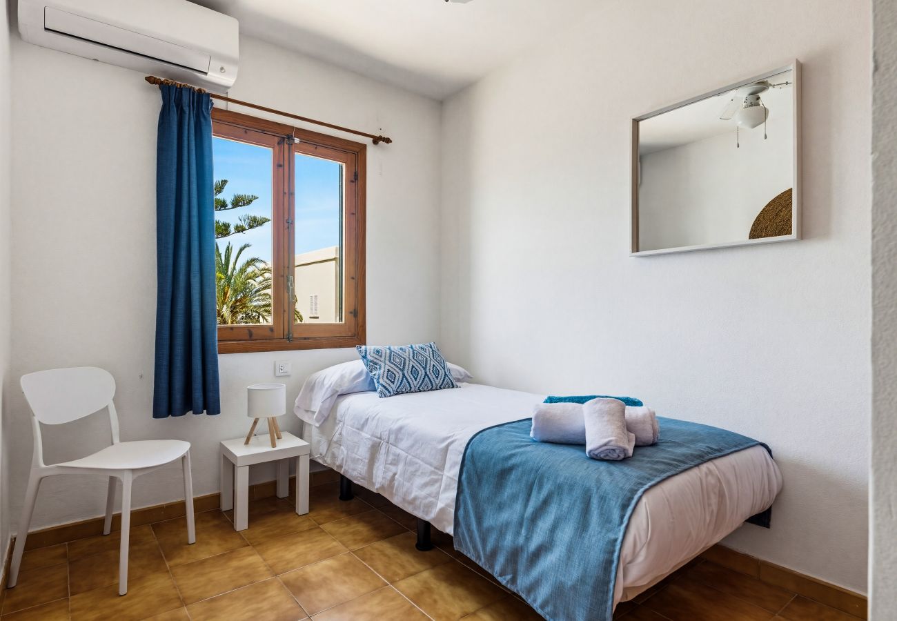 Apartment in Cala Blanca - Apartamento B2 Mar Blanca