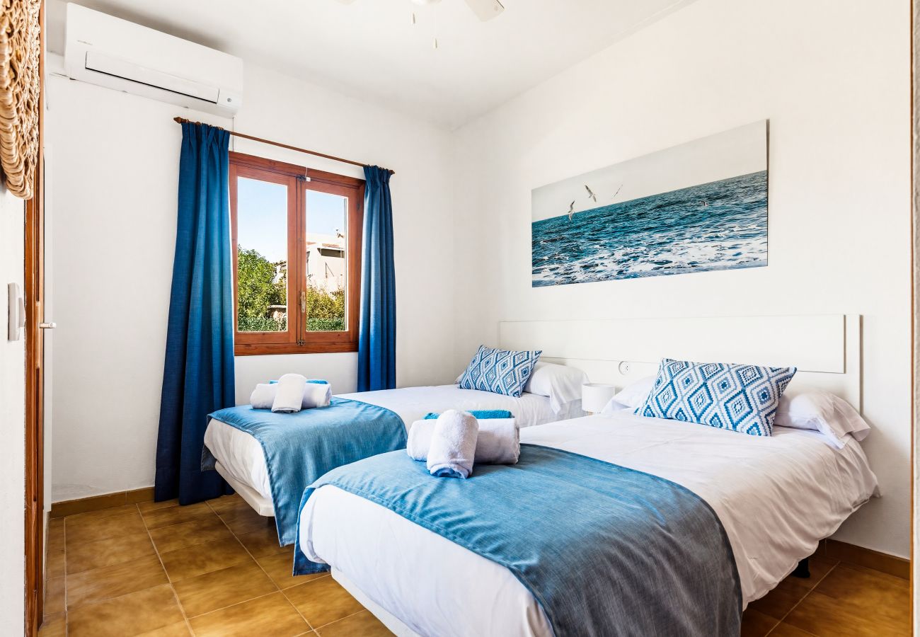 Apartment in Cala Blanca - Apartamento B2 Mar Blanca