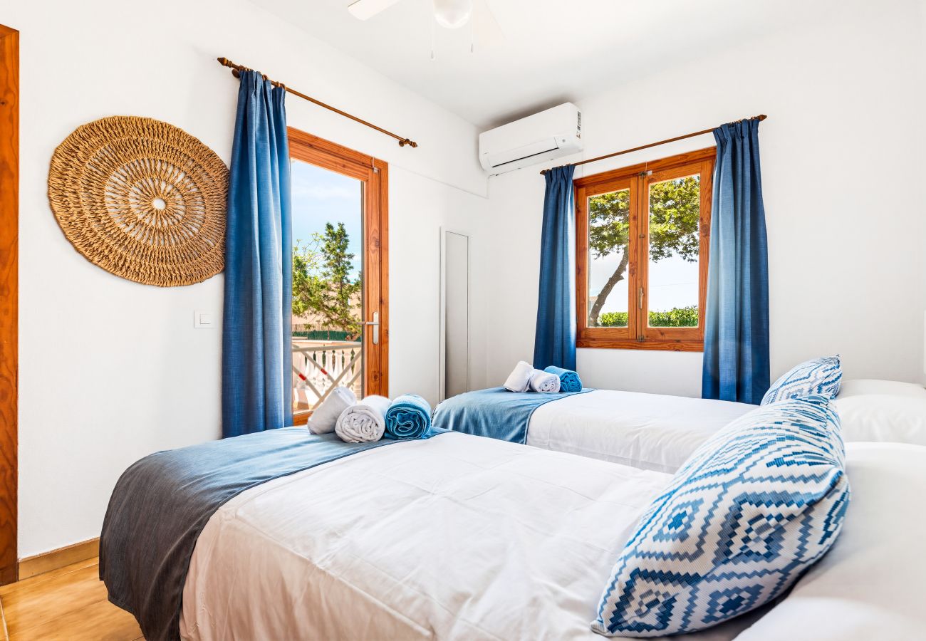 Apartment in Cala Blanca - Apartamento B2 Mar Blanca
