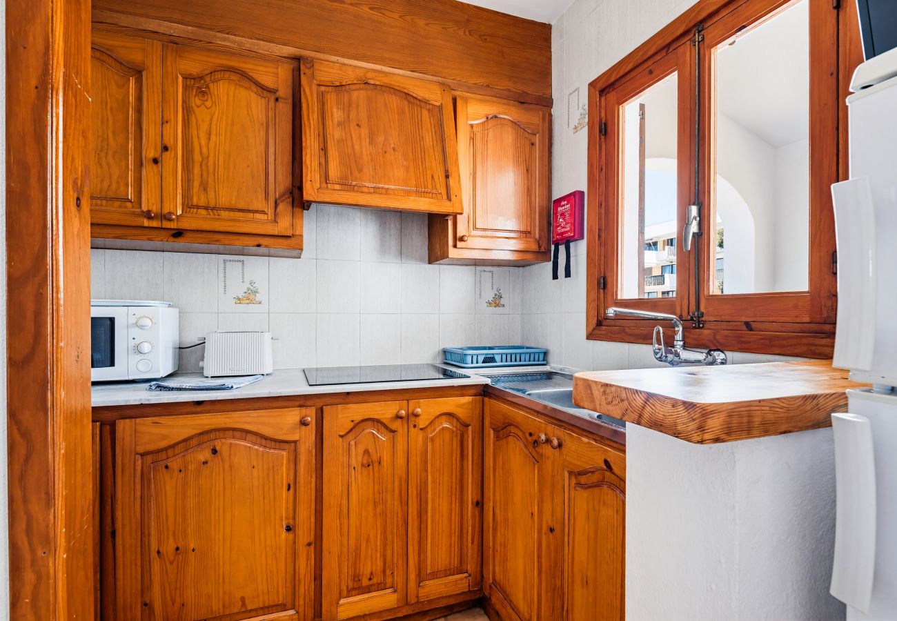 Apartment in Cala Blanca - Apartamento B2 Mar Blanca