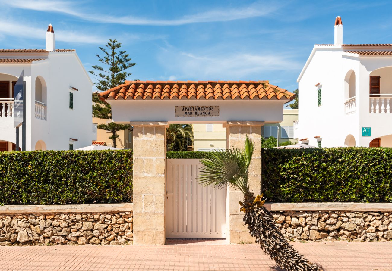 Apartment in Cala Blanca - Apartamento B2 Mar Blanca