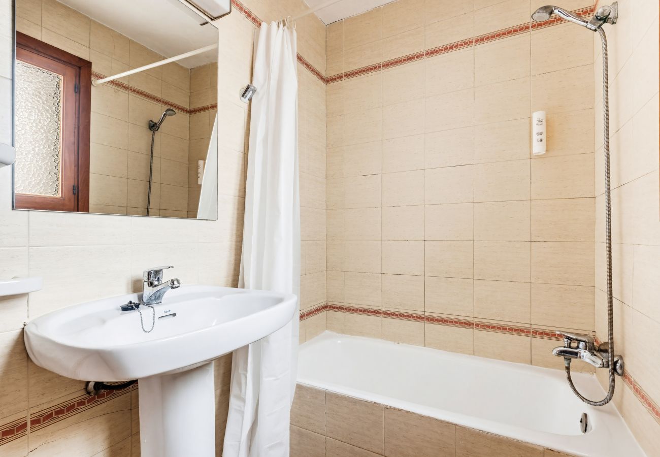 Apartment in Cala Blanca - Apartamento D1 Mar Blanca